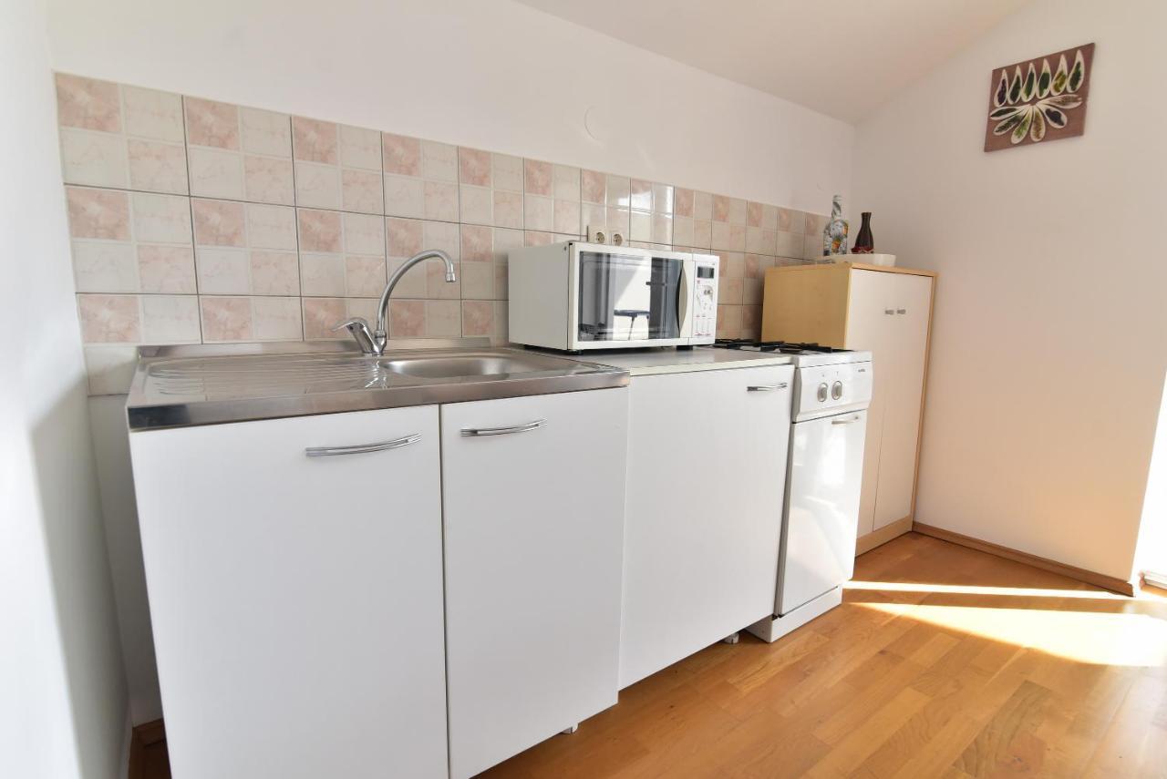 Appartement Nena à Sukošan Extérieur photo