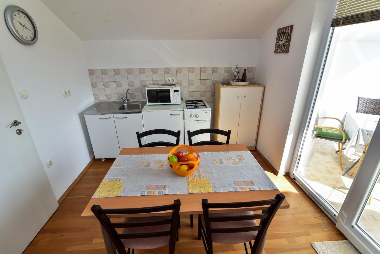 Appartement Nena à Sukošan Extérieur photo
