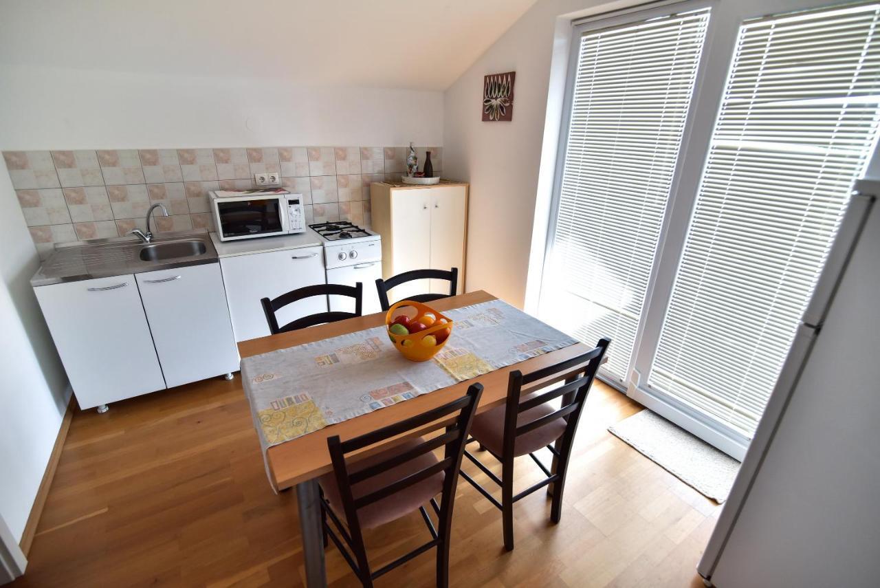 Appartement Nena à Sukošan Extérieur photo