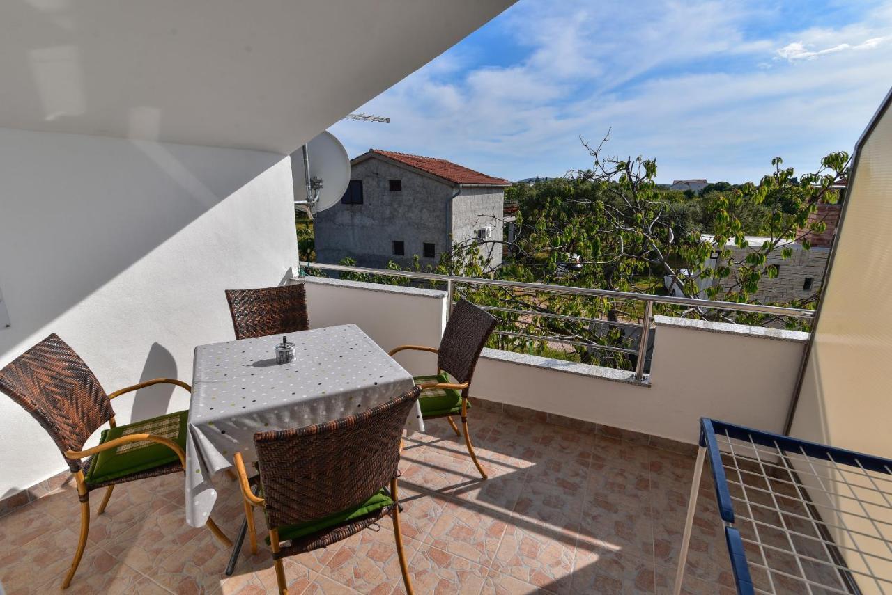 Appartement Nena à Sukošan Extérieur photo